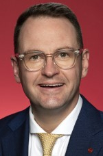 Senator Andrew Bragg image.jpg